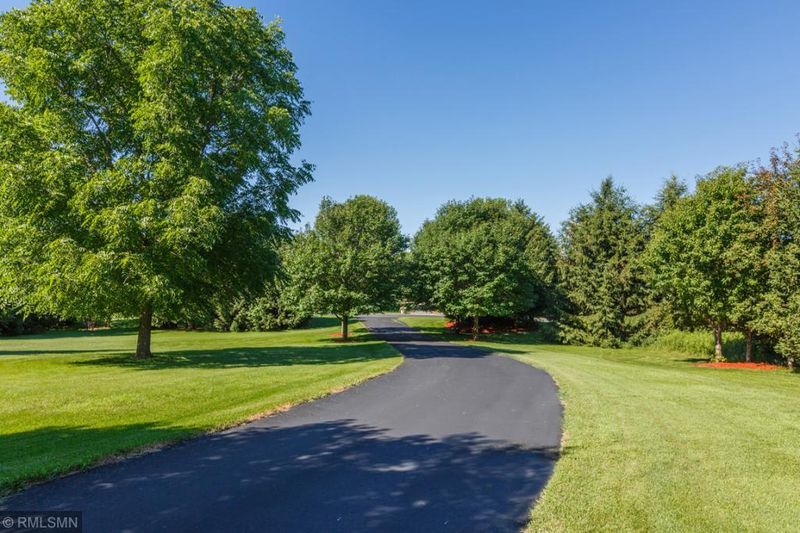 23240 Itasca Ave N, Forest Lake, MN 55025