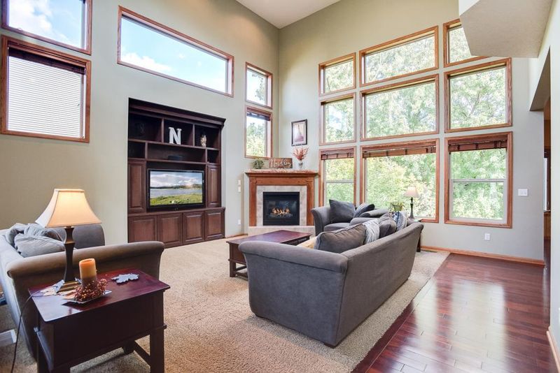 10186 Noble Ct N, Brooklyn Park, MN 55443