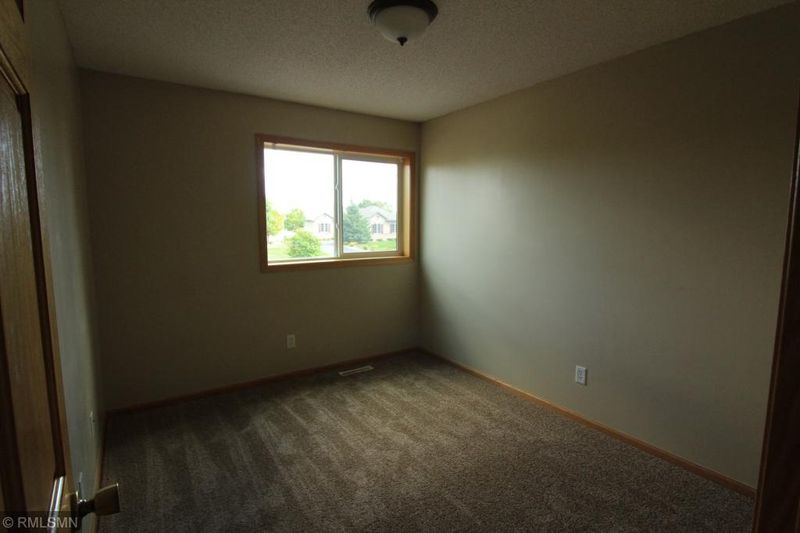 12186 Edison St NE #B, Blaine, MN 55449