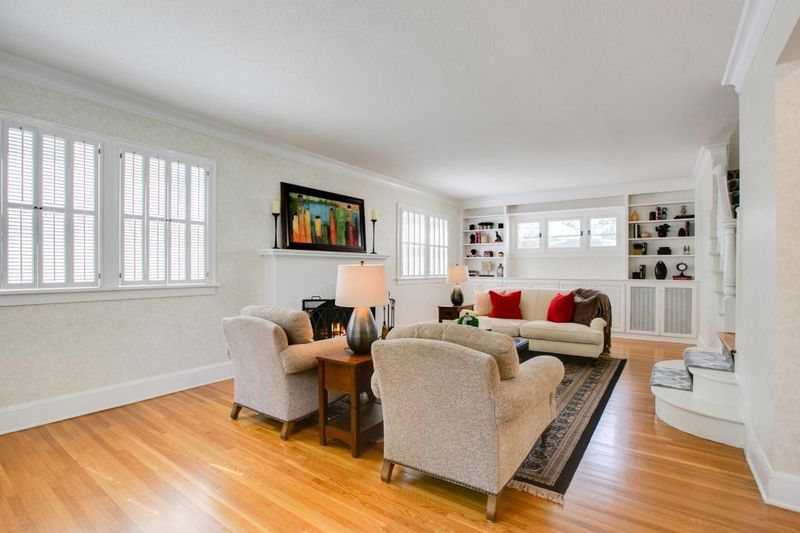 4508 Arden Ave, Edina, MN 55424