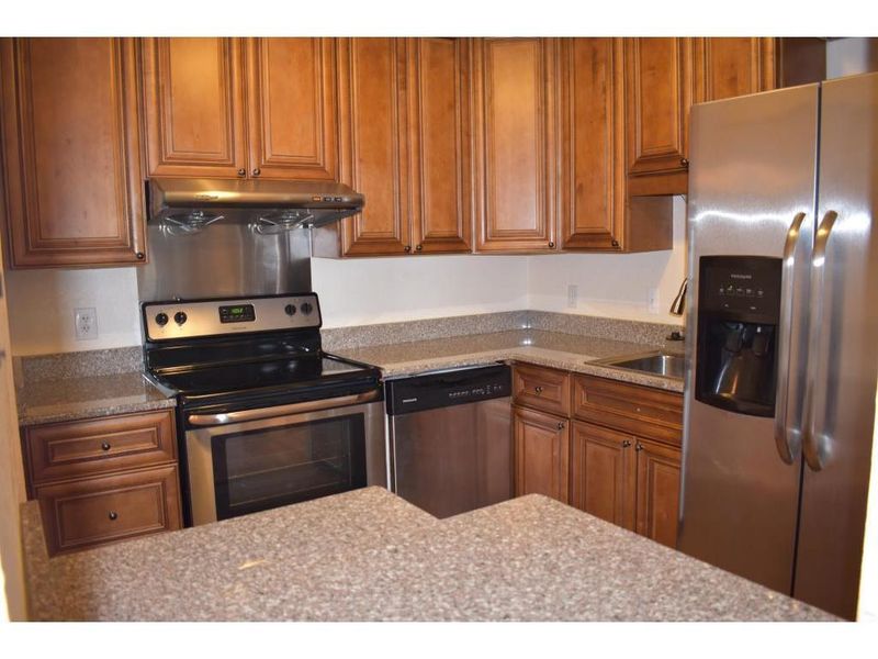 3420 Golfview Dr #316, Eagan, MN 55123