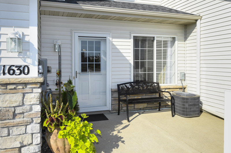 1630 Freedom Ln, Waconia, MN 55387