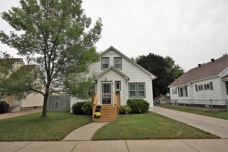 549 Starr Ave, Eau Claire, WI 54703