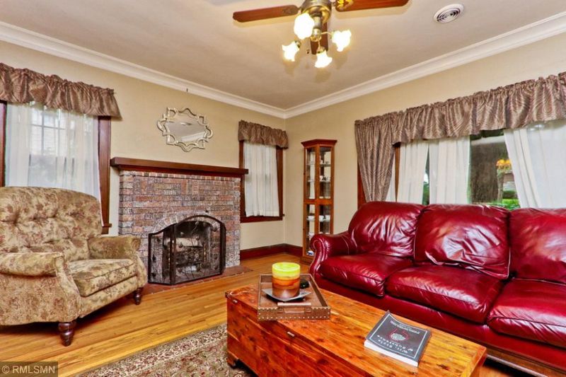 1807 Bayard Ave, Saint Paul, MN 55116