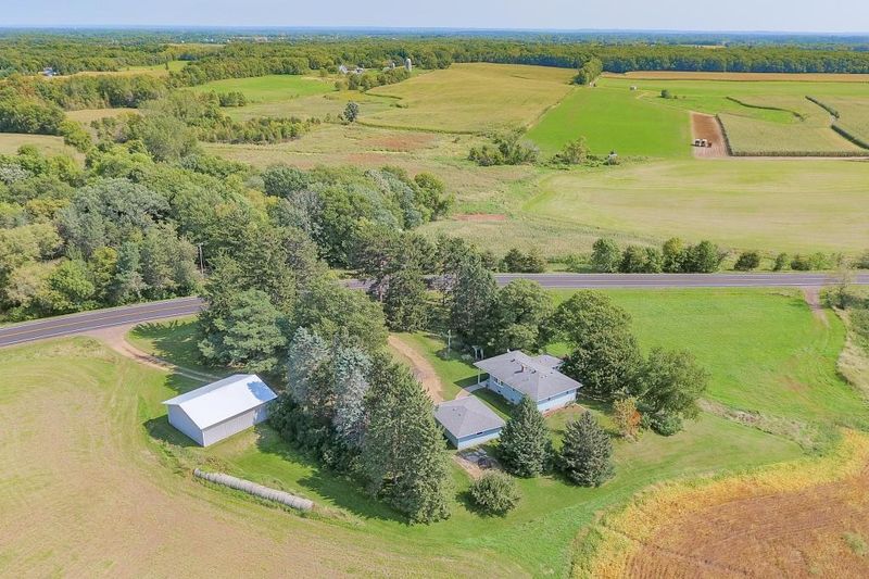 26504 Lofton Ave, Chisago City, MN 55013