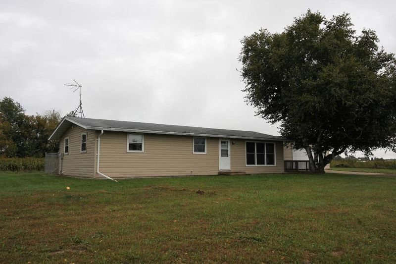 5317 Markgraff Rd, Fall Creek, WI 54742