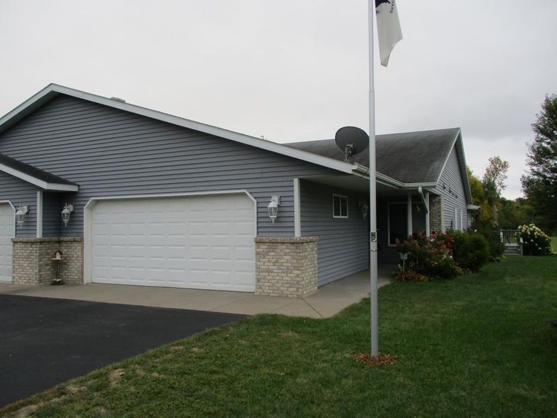 1106 Edward Ter, Little Falls, MN 56345