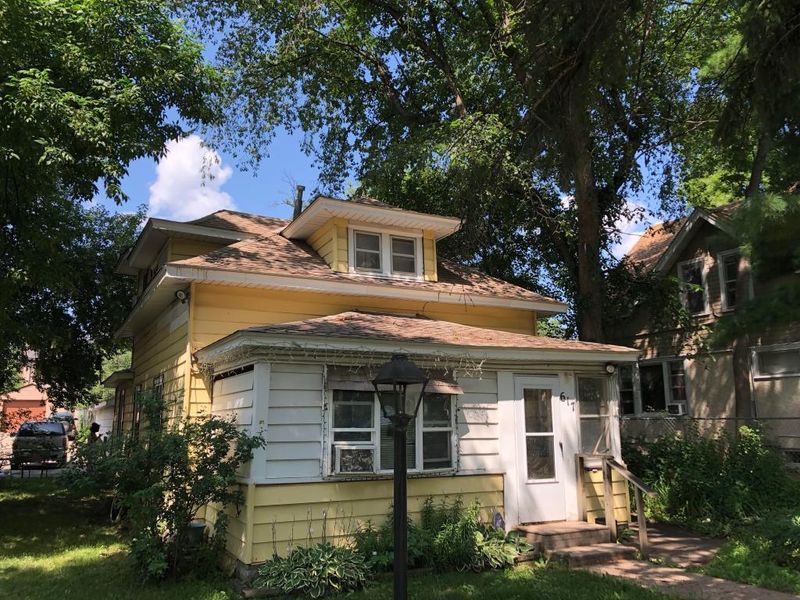 617 Oliver Ave N, Minneapolis, MN 55411