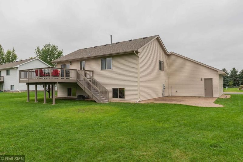 3558 Kahler Dr NE, Saint Michael, MN 55376