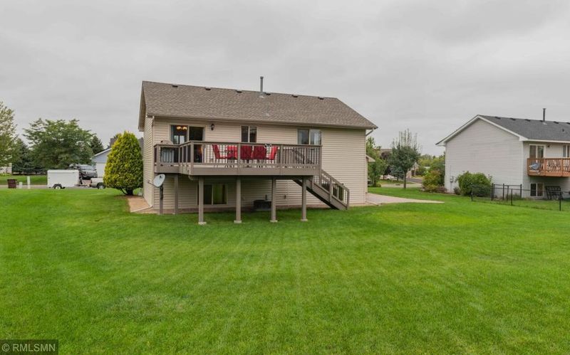 3558 Kahler Dr NE, Saint Michael, MN 55376