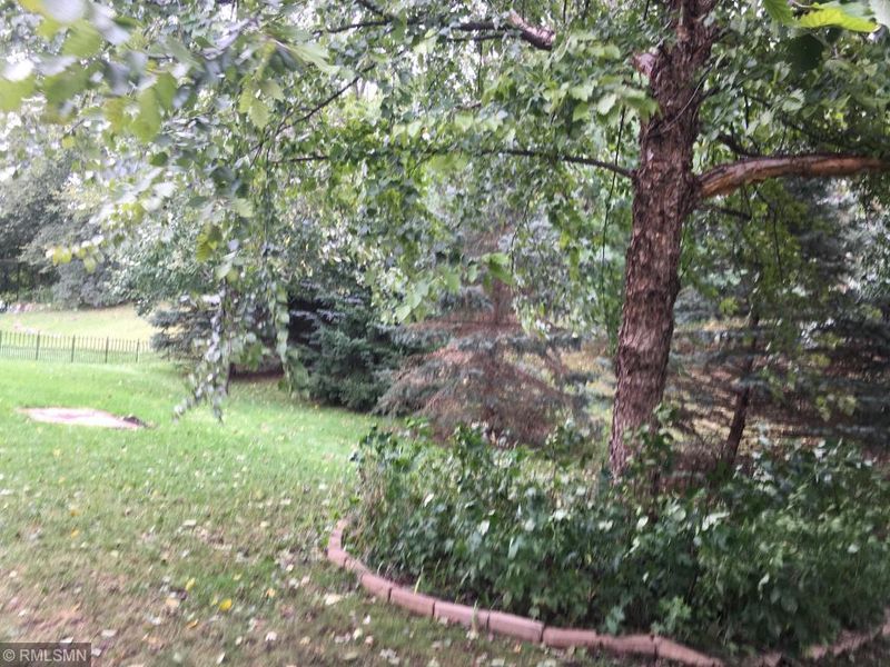 4842 Shevlin Ct, Eagan, MN 55122