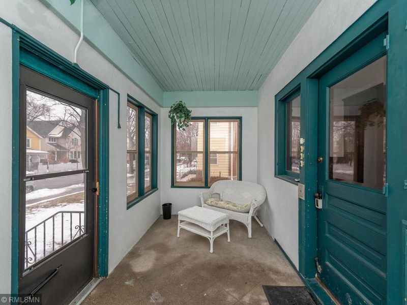 3216 15th Ave S #4, Minneapolis, MN 55407