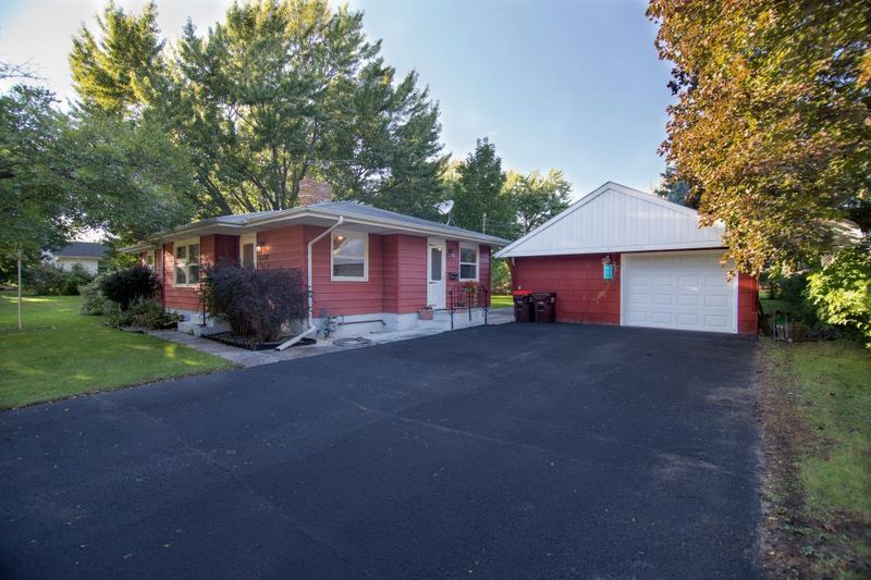 1203 11th Ave, Saint Paul Park, MN 55071