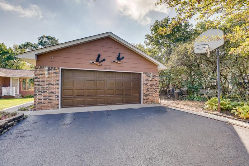 4174 Glen Oaks Ave, White Bear Lake, MN 55110