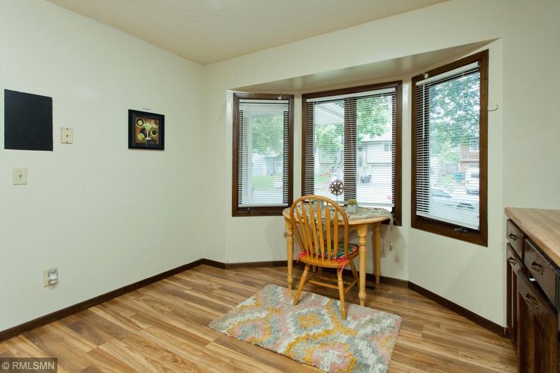 900 104th Ave NW, Coon Rapids, MN 55433