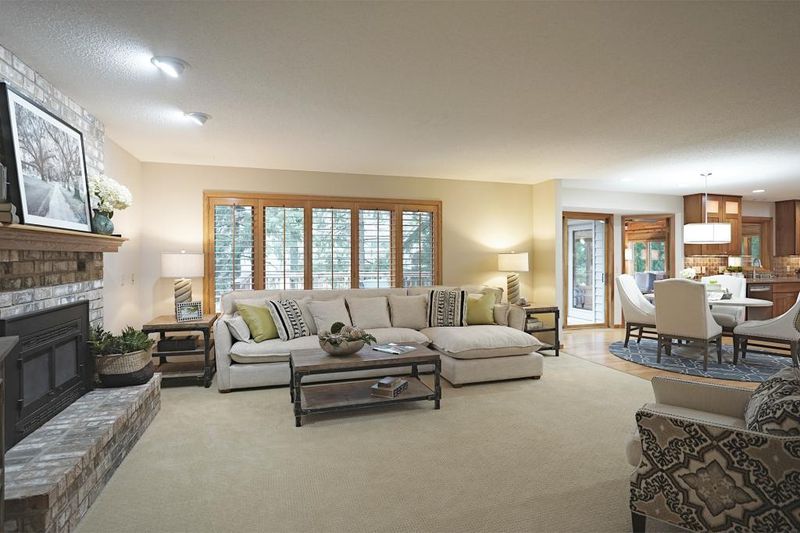 14602 64th Ave N, Maple Grove, MN 55311