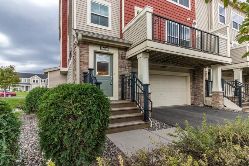 11660 84th Ave N, Maple Grove, MN 55369