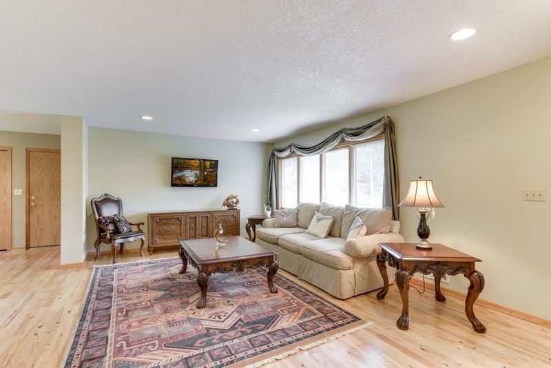 401 53rd Ave NE, Fridley, MN 55421