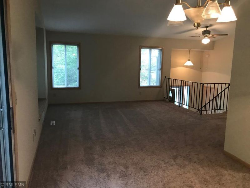 5634 Pompano Dr, Minnetonka, MN 55343