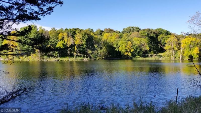 20305 Manor Rd, Excelsior, MN 55331