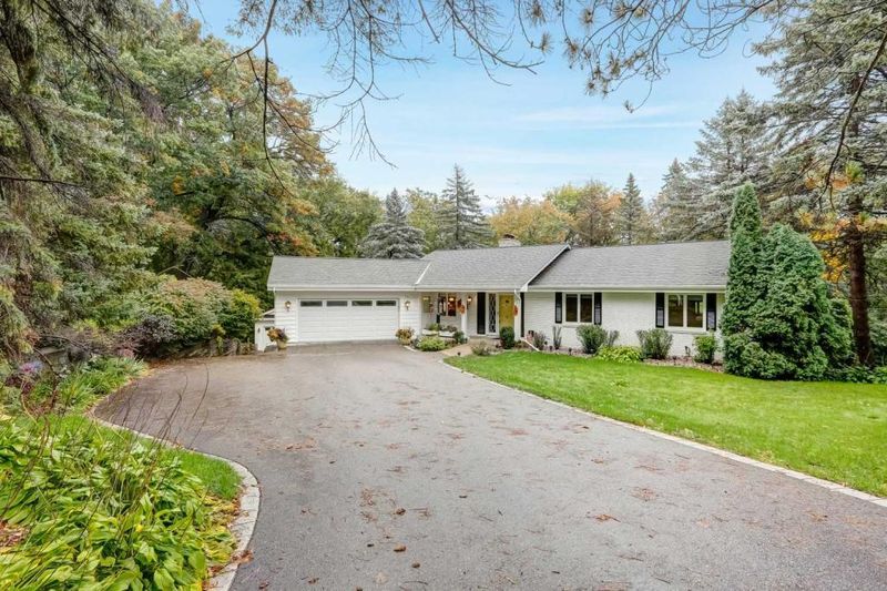 4742 Forest Cir, Minnetonka, MN 55345