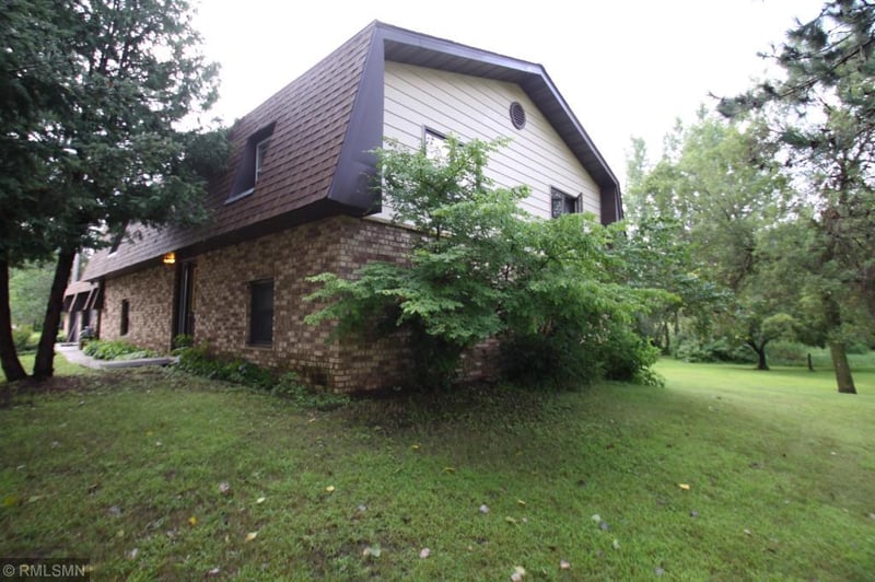 1993 247th St, Saint Augusta, MN 56301