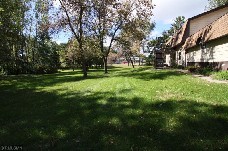 1993 247th St, Saint Augusta, MN 56301