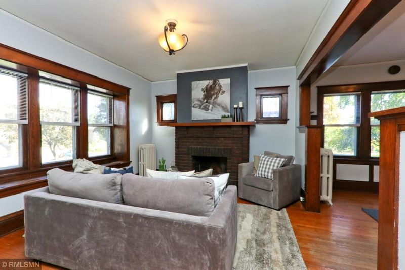 1138 Marshall Ave, Saint Paul, MN 55104