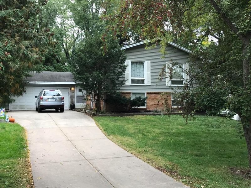 7117 Windgate Rd, Woodbury, MN 55125