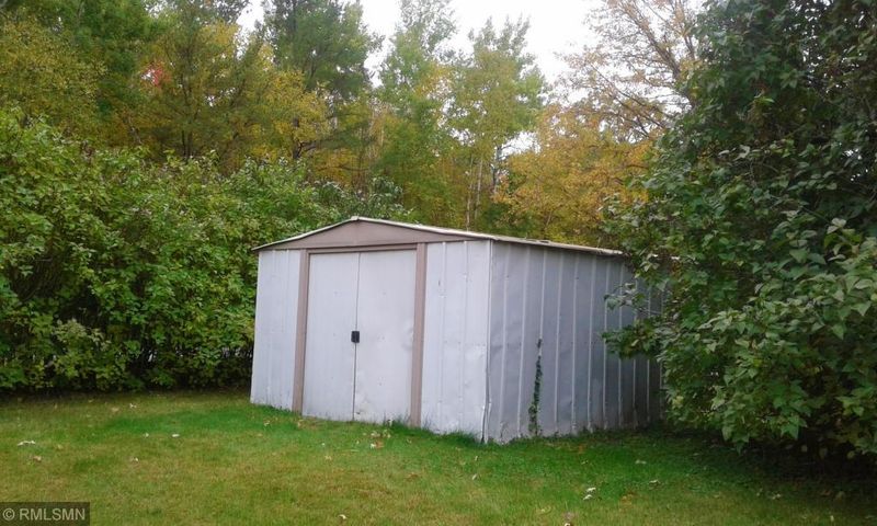 11350 Red Pine Rd, Brainerd, MN 56401