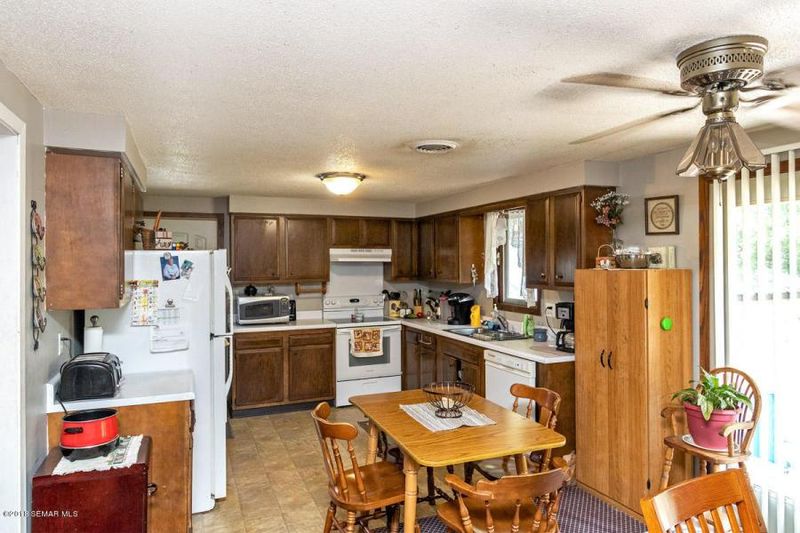 605 Mosher Ave, Owatonna, MN 55060