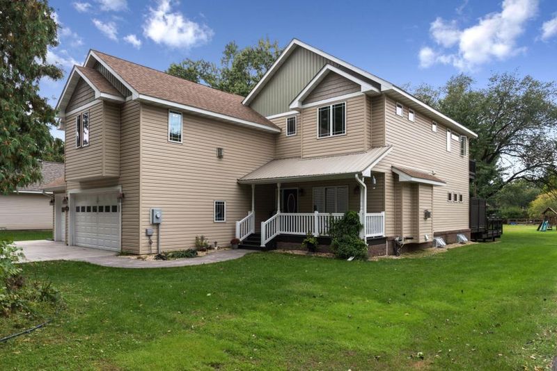 4135 Rice St, Shoreview, MN 55126