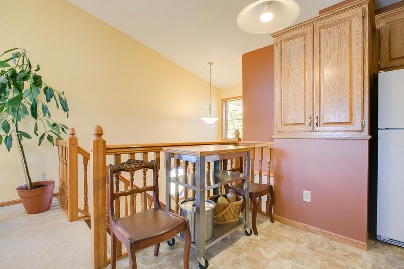 9167 Orchard Ln, Monticello, MN 55362