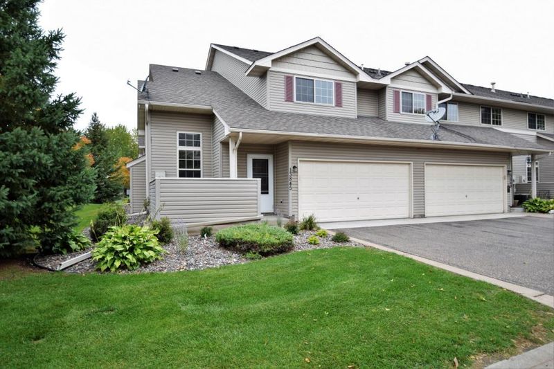 13845 Dahlia Dr, Rogers, MN 55374