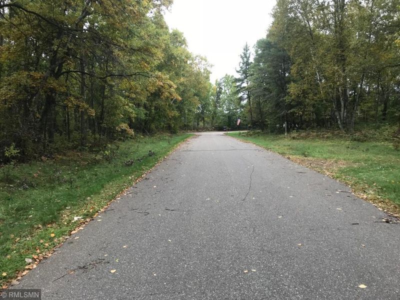 000 Pine View Ln, Crosslake, MN 56442