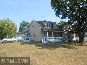 922 Mill St W, Cannon Falls, MN 55009