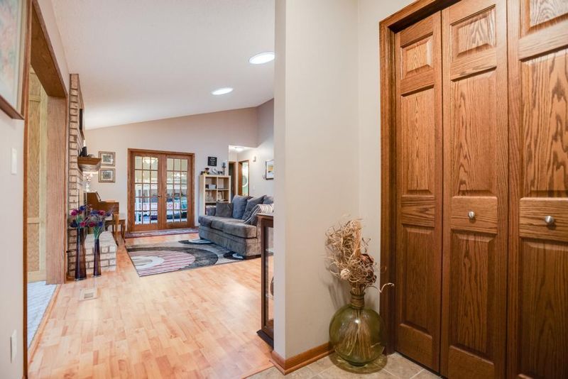 8736 Montegue Ter, Brooklyn Park, MN 55443