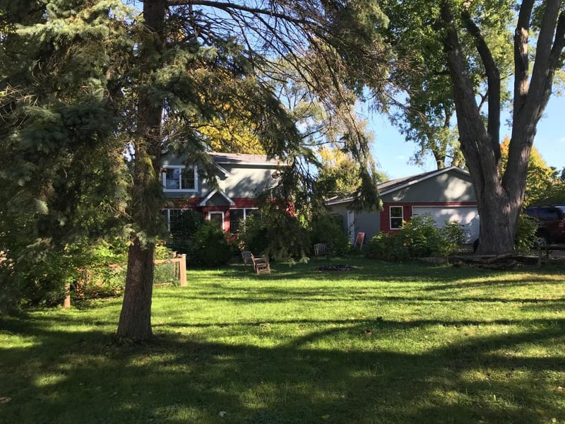 2597 South Ave E, North Saint Paul, MN 55109