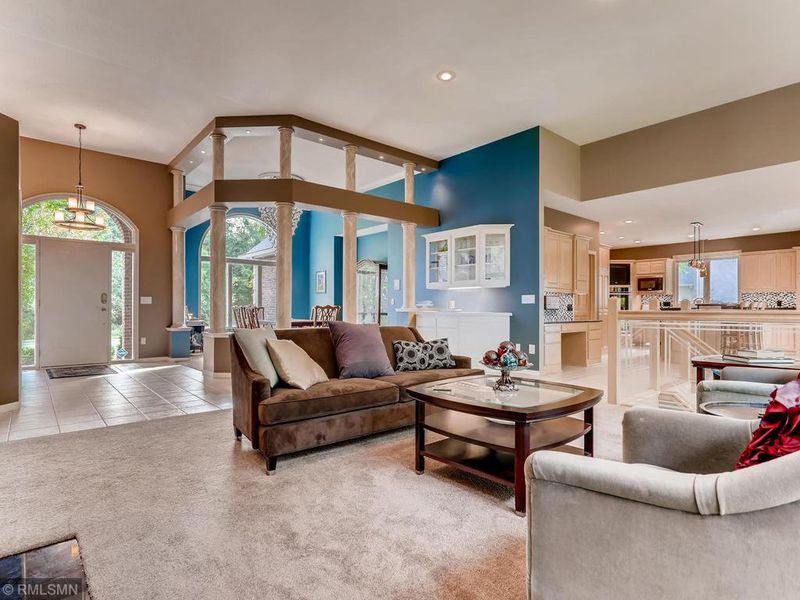 9760 Vale St NW, Coon Rapids, MN 55433