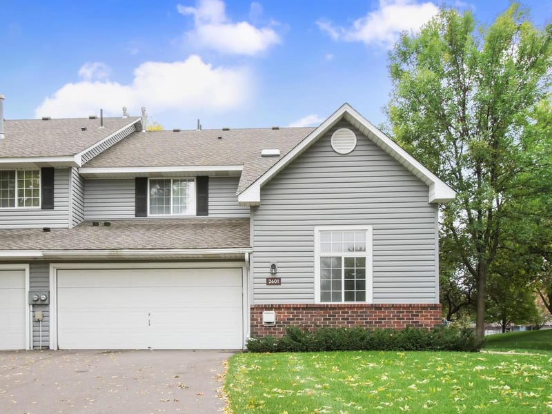 2601 Concord Way, Eagan, MN 55120