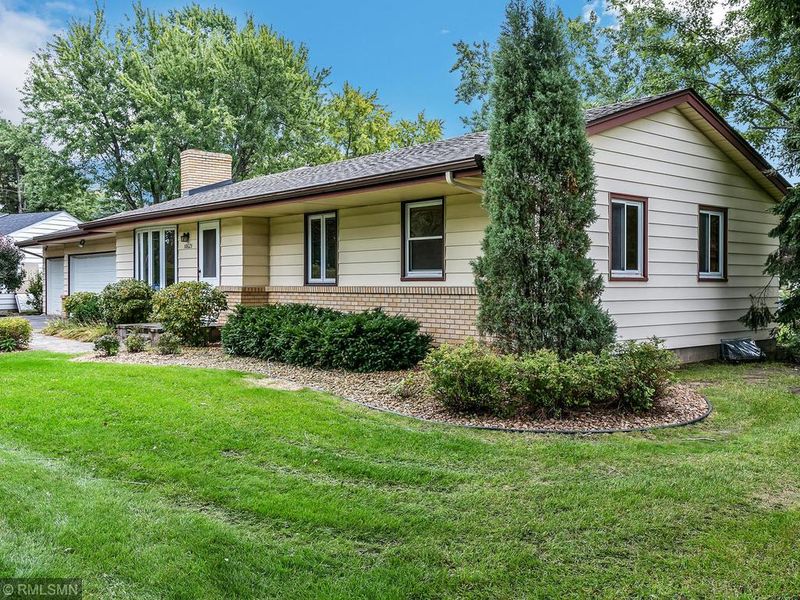 10625 Verdi Rd, Minneapolis, MN 55431