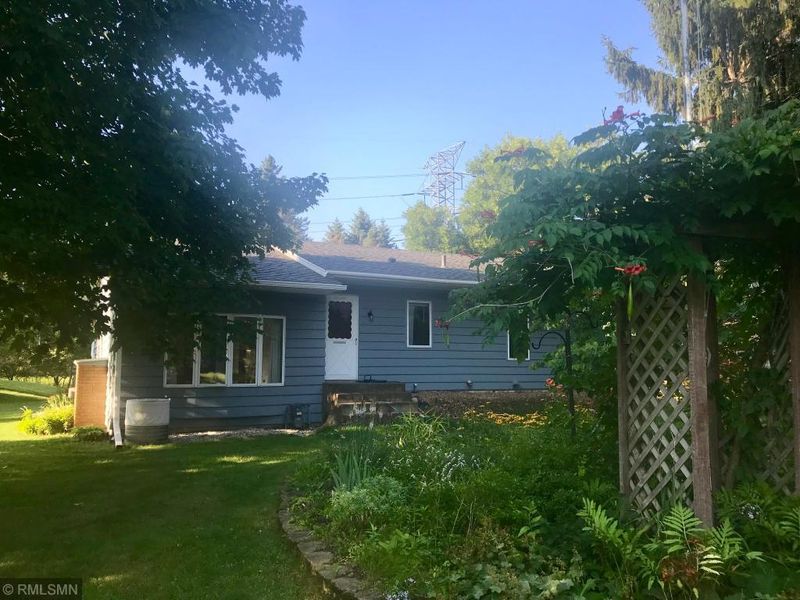 9585 60th St N, Lake Elmo, MN 55042