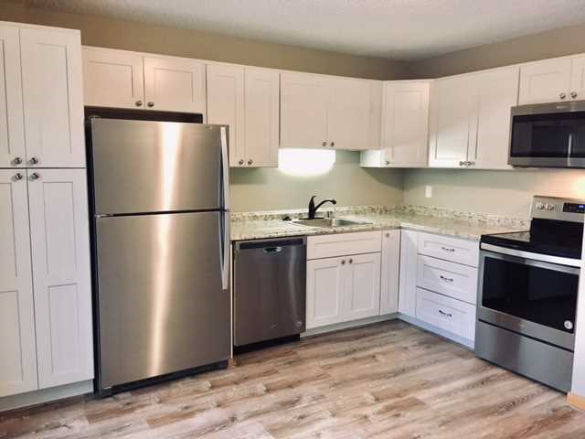 4089 Meadowlark Ct #44089, Eagan, MN 55122