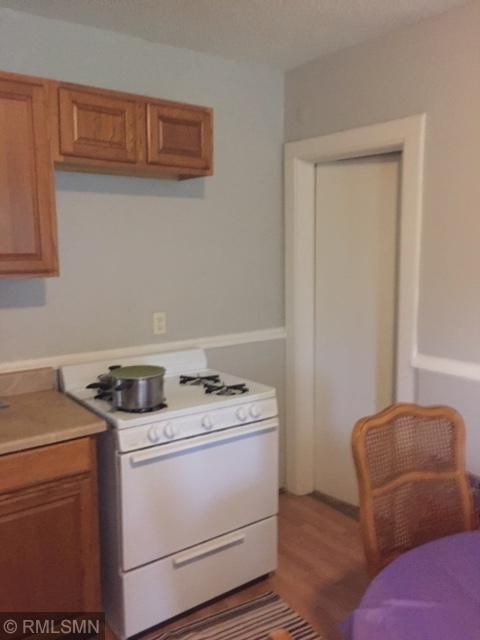 973 Geranium Ave E, Saint Paul, MN 55106