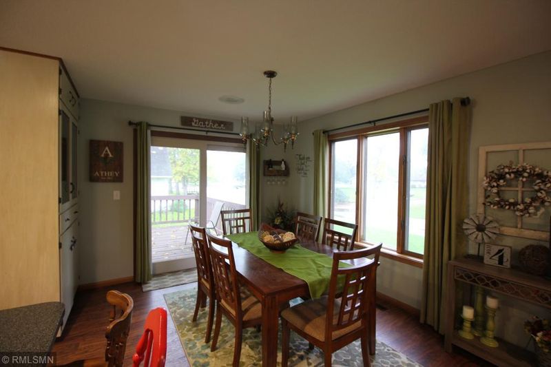404 3rd St E, Herman, MN 56248