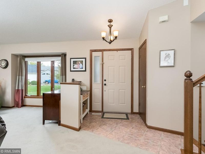 3720 Reed Rd, Saint Bonifacius, MN 55375
