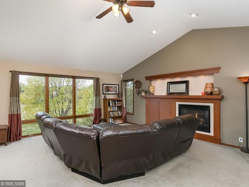 3720 Reed Rd, Saint Bonifacius, MN 55375