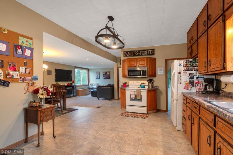 15996 133rd Ave, Watkins, MN 55389