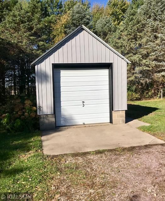27558 328th St, Le Sueur, MN 56058