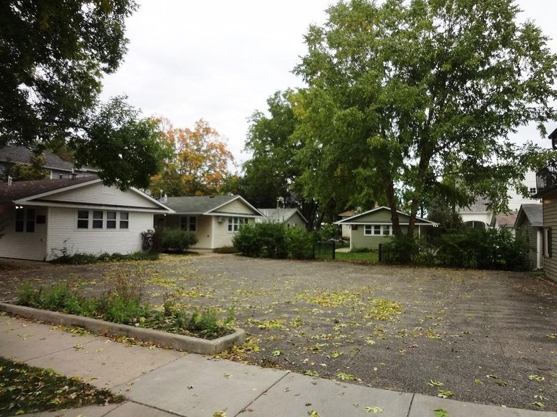 113-125 1st St, Excelsior, MN 55331